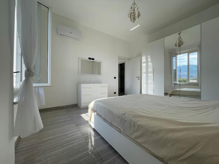 Apartmán Winter Vado Ligure Exteriér fotografie
